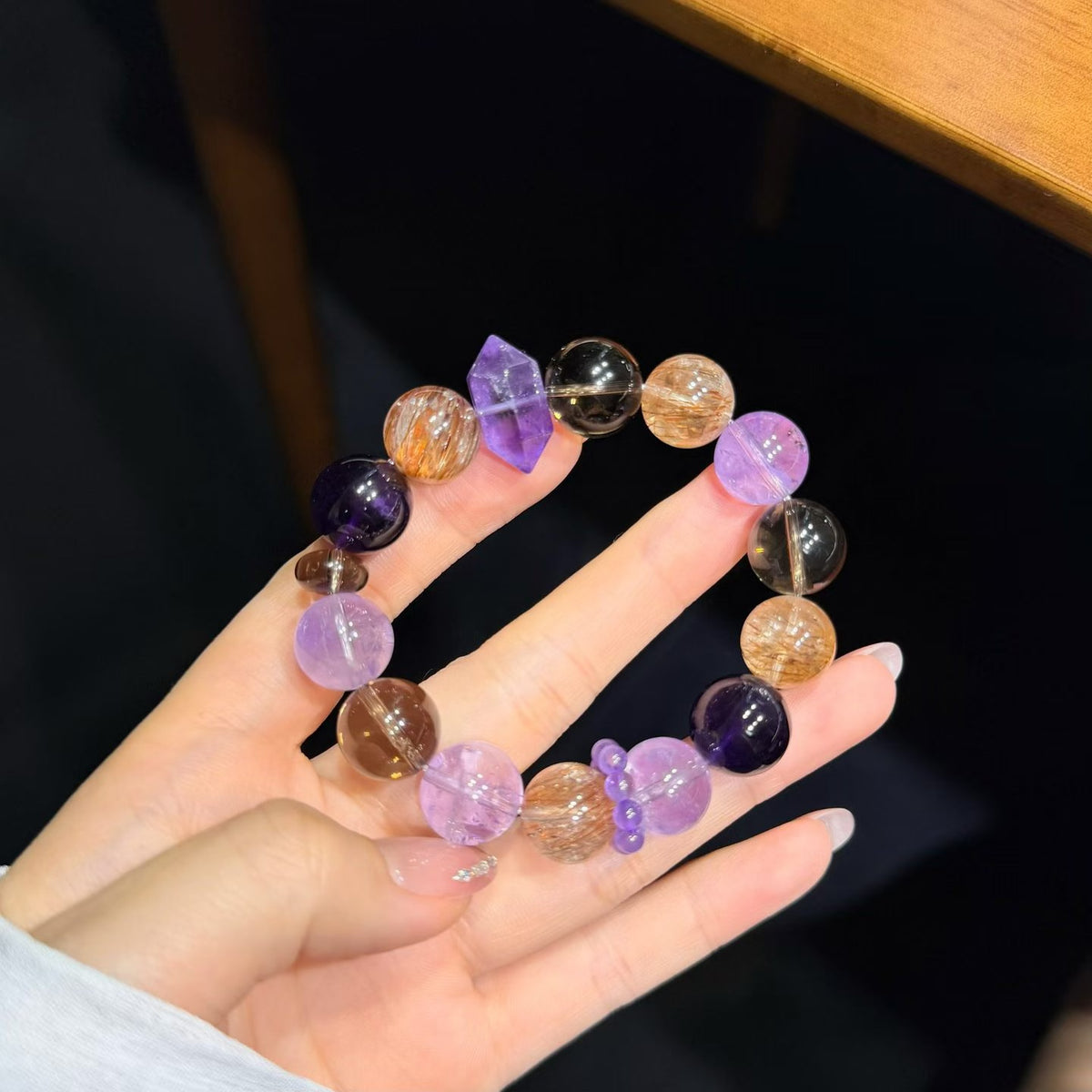 Violet Mist &amp; Golden Thread Crystal Bracelet (14mm)