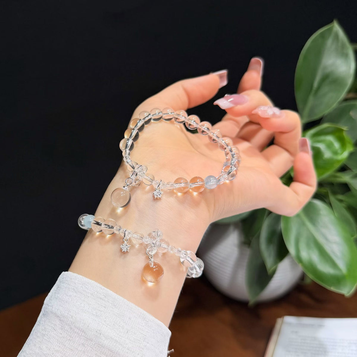 Cloudstream Clear White Quartz Bracelet (7.8mm)