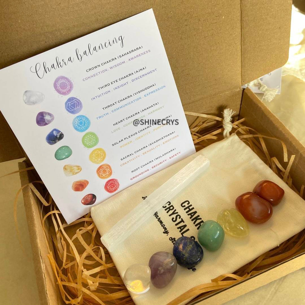 Classic 7 Chakra Crystal Healing Gift Set - Natural Tumbled Stones, Selenite Wand &amp; Canvas Pouch Box
